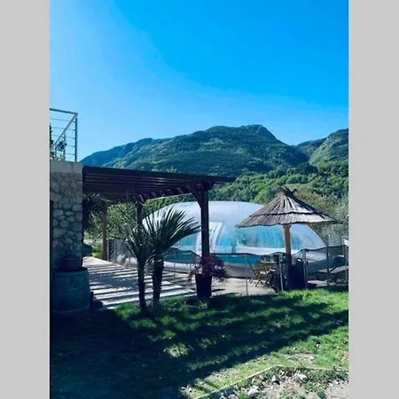 2P Au Coeur Des Montagnes Avec Piscine Chauffee Appartement Puget-Théniers Buitenkant foto